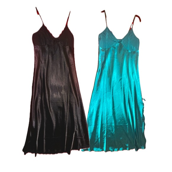 None Other - Set of 2 - Black and Teal Nightgowns
